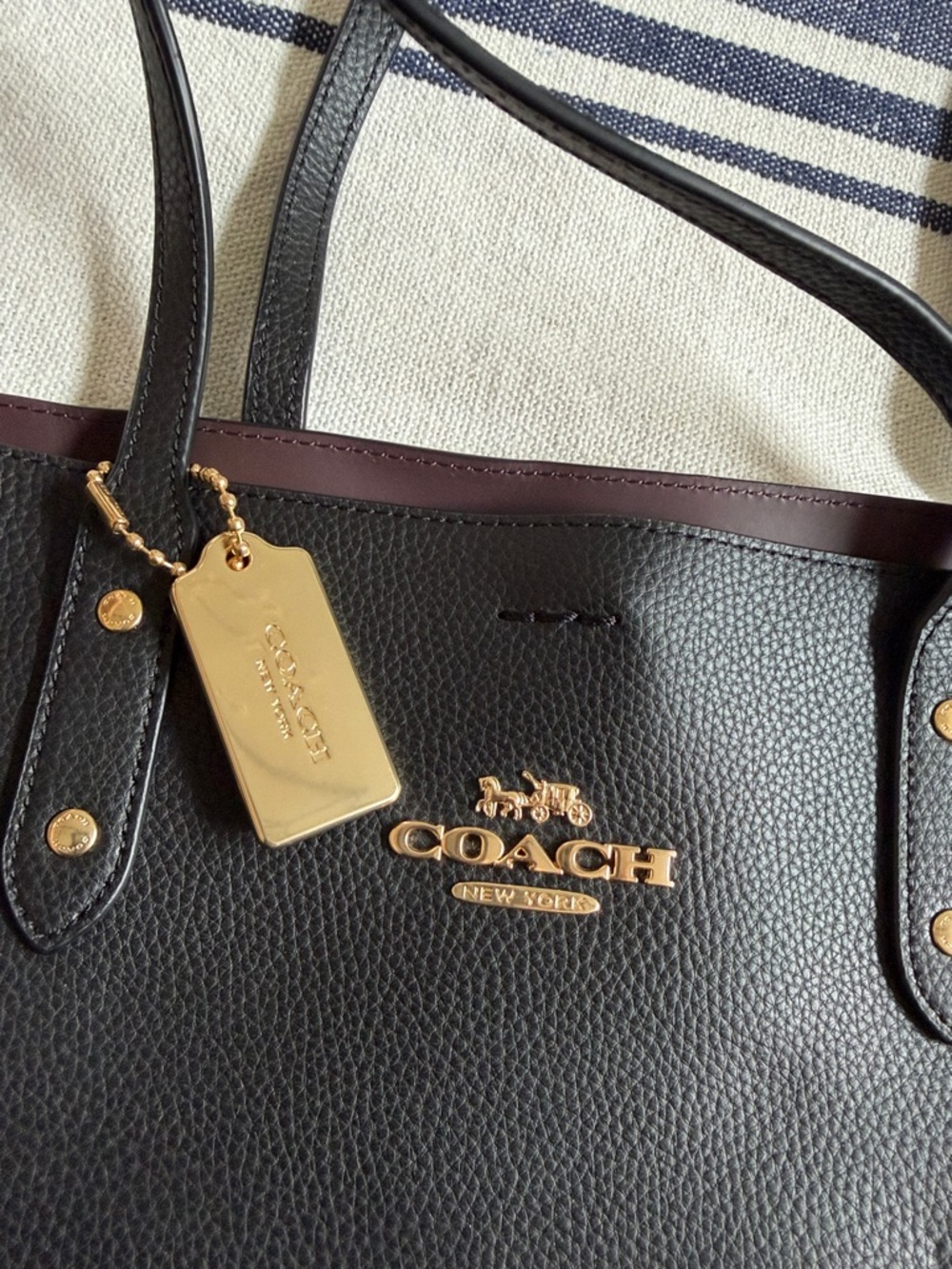 Coach Black Pebbled Leather Tote with Gold Logo - Picture 6 of 10